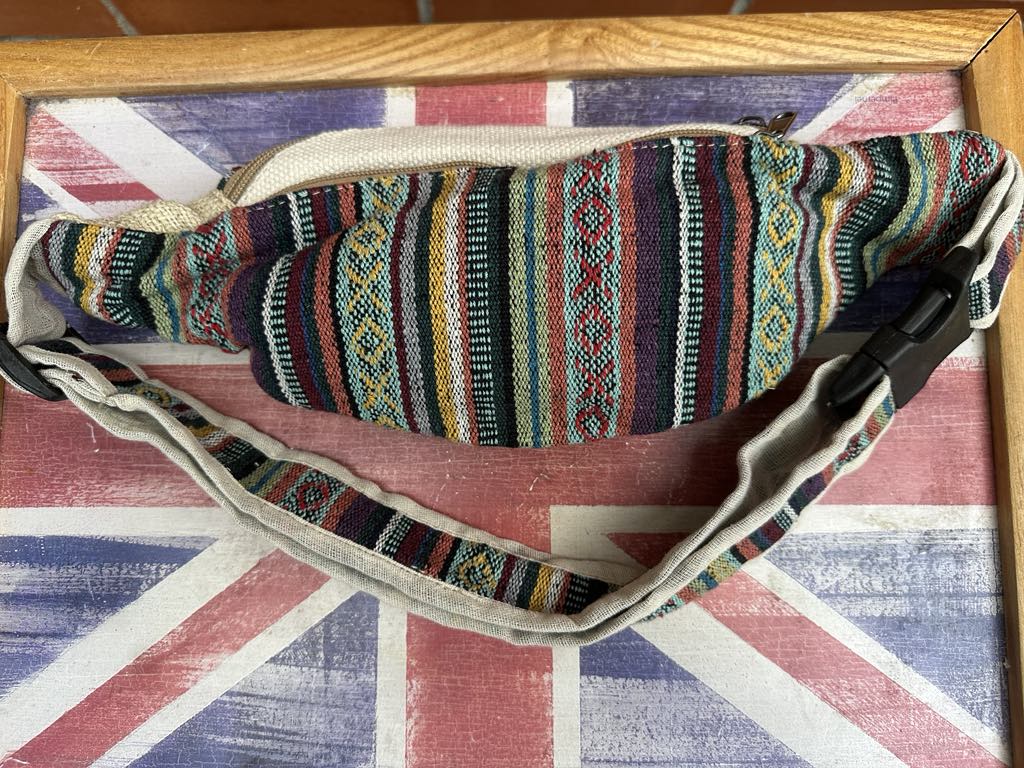 Himalayan Hemp Bum Bag Festival Waist Pack ā Handmade in Nepal ā Boho Unisex Fanny Pack
