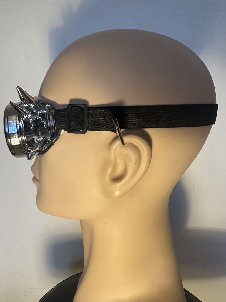 Silver Spiked Steampunk Goggles β Kaleidoscope Lenses