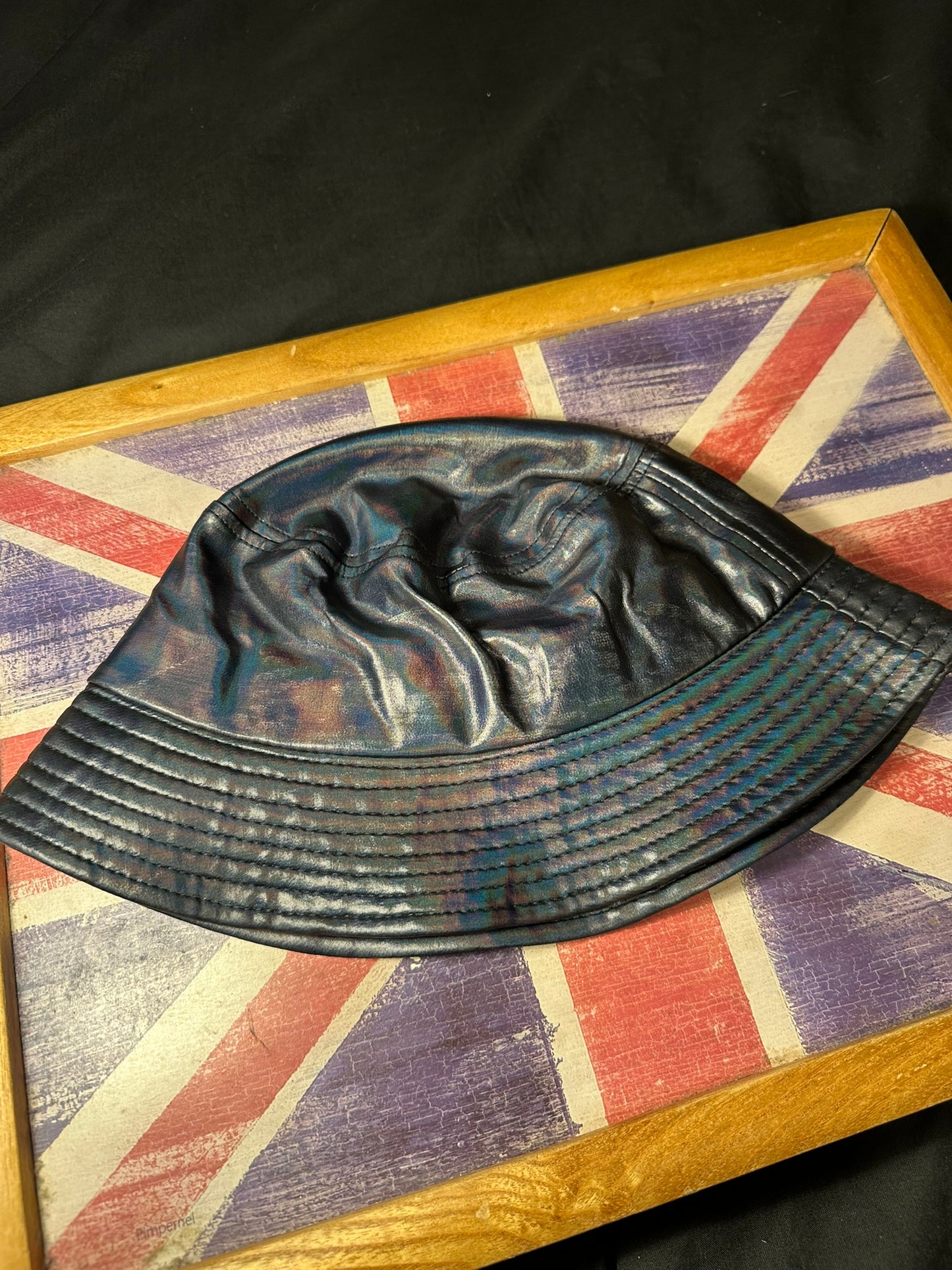 Urban Stylish Iridescent Bucket Hat – Unisex One Size – 100% Polyester