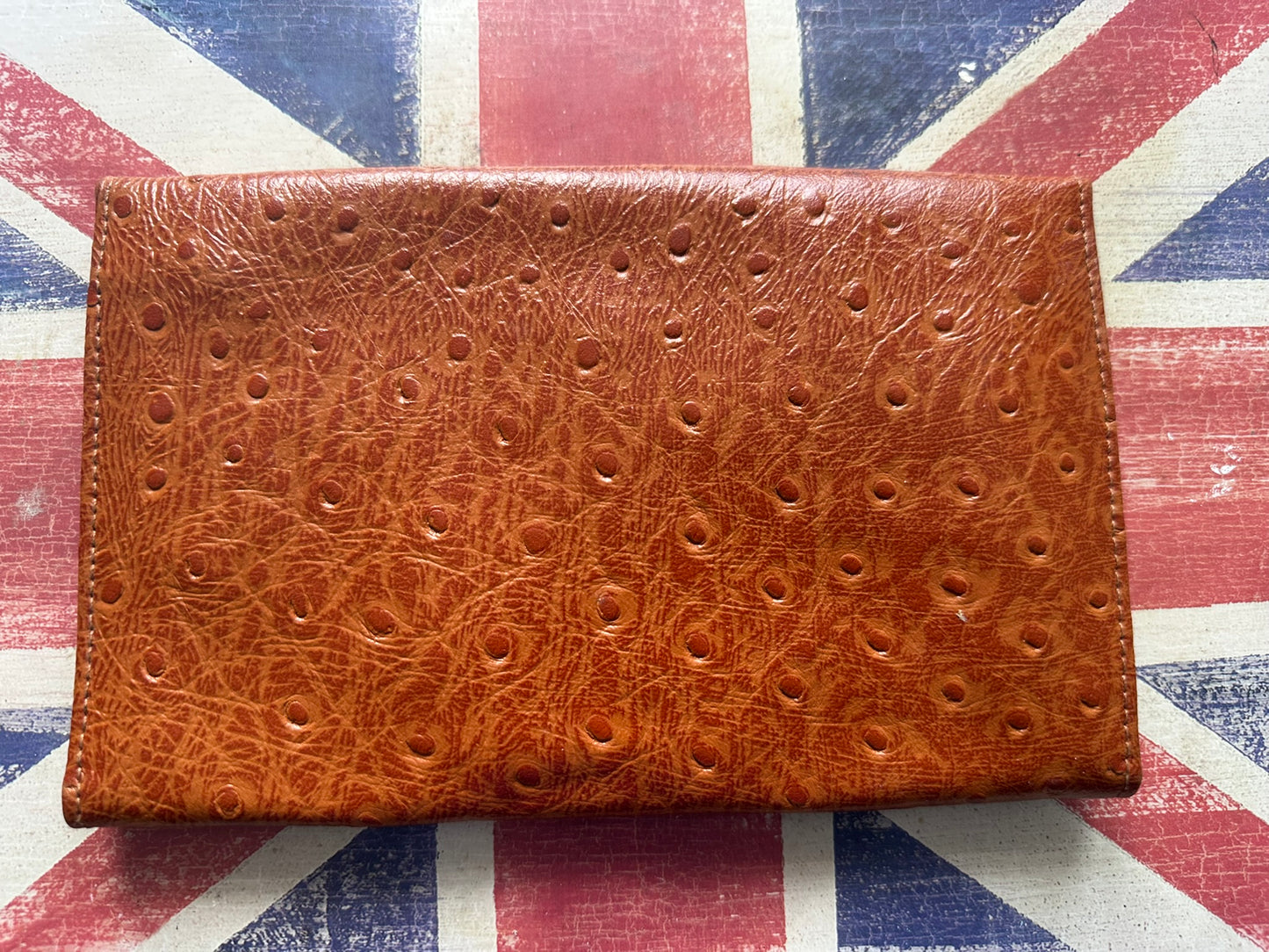 Elegant Faux Ostrich Leather Wallet Clutch - Brown, 19x13cm, Multi-Compartment Organizer