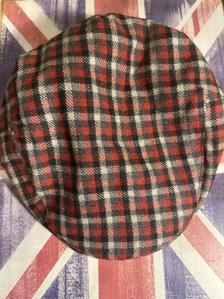 Vintage Style Flat Cap – Red Tartan Check Newsboy Hat – 50% Wool 50% Cotton – One Size Fits All