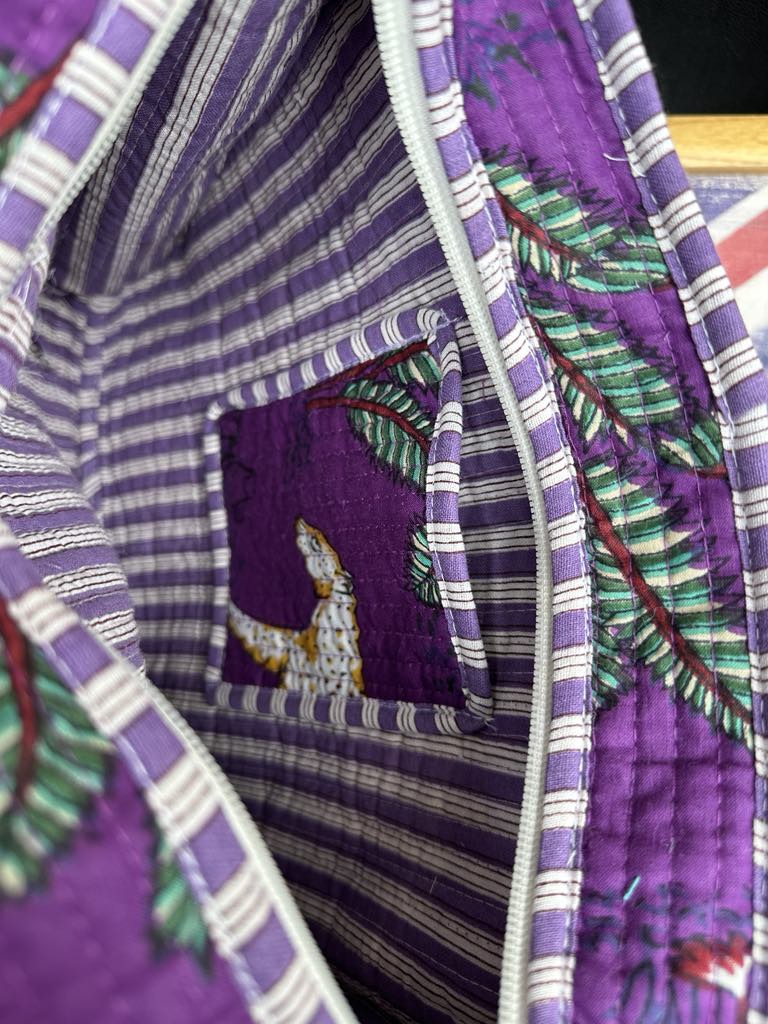 Handmade Quilted Tote Bag – Purple Jungle Print with Cheetah & Parrot – 29x29cm – Zip Closure